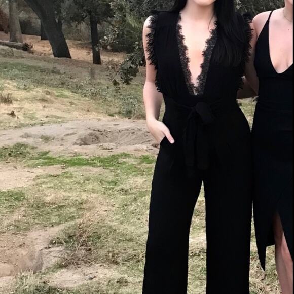 FREE PEOPLE CEM Black Sleeveless Lace Trim Deep V Cinch Waist Wide Leg Jumpsuit - Picture 5 of 14